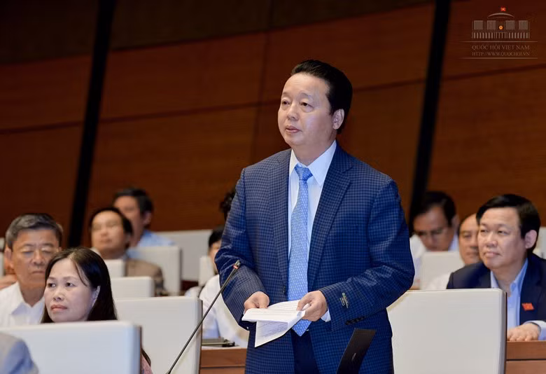 Bộ trưởng Bộ Tài nguyên và Môi trường Trần Hồng Hà. Ảnh Cổng thông tin điện tử Quốc hội.