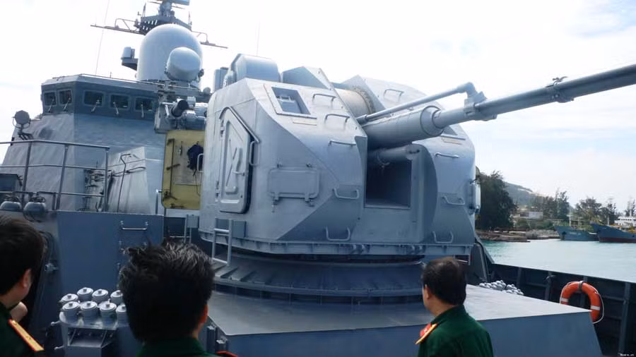 Pháo hạm AK-176 của Khu trục Hạm Gepard 3.9, Hải quân nhân dân Việt Nam.