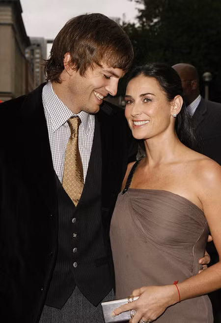Nhìn lại hôn nhân 6 năm của Demi Moore ảnh 8