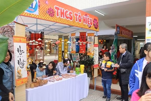 Các gian hàng được thiết kế, trang trí theo phong cách Nhật Bản đẹp và độc đáo. (Ảnh: CTV)