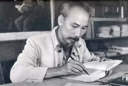 Mãi khắc ghi Di nguyện thiêng liêng của Bác Hồ