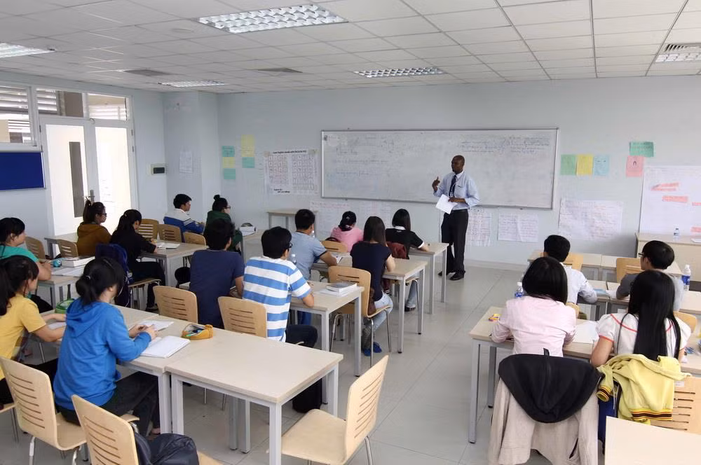Giáo dục đại học dành cho “đa số”, nhưng ai hưởng lợi? ai trả giá? ảnh 2 Giáo dục đại học dành cho “đa số”, nhưng ai hưởng lợi? ai trả giá? ảnh 2