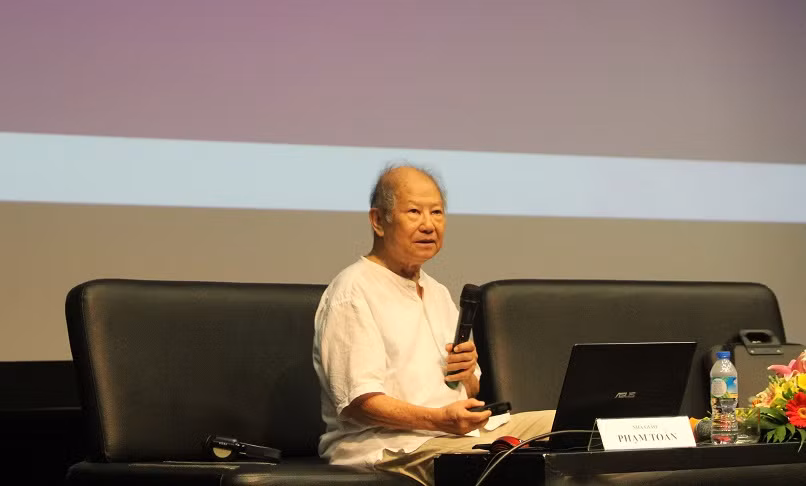 Theo nhà giáo Phạm Toàn, không đưa được một tâm hồn Việt vào từng tế bào xã hội thì cải cách sẽ uổng công (Ảnh: Thùy Linh)