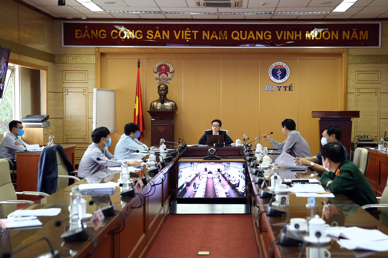 Quang cảnh cuộc họp. Ảnh: VGP