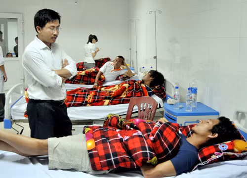 Các cầu thủ SHB Đà Nẵng vẫn ở lại bệnh viện để bác sĩ theo dõi tình trạng sức khỏe Các cầu thủ SHB Đà Nẵng vẫn ở lại bệnh viện để bác sĩ theo dõi tình trạng sức khỏe