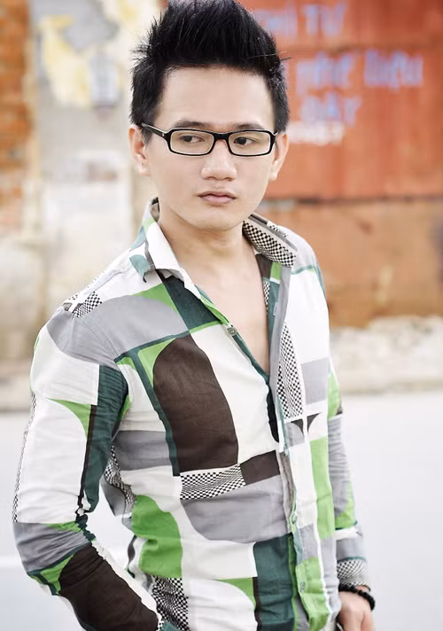 Ca sỹ Phạm Nhật Huy