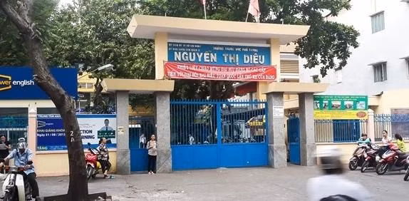 Trường trung học phổ thông Nguyễn Thị Diệu, quận 3, Thành phố Hồ Chí Minh (ảnh: Hoàng Minh) Trường trung học phổ thông Nguyễn Thị Diệu, quận 3, Thành phố Hồ Chí Minh (ảnh: Hoàng Minh)