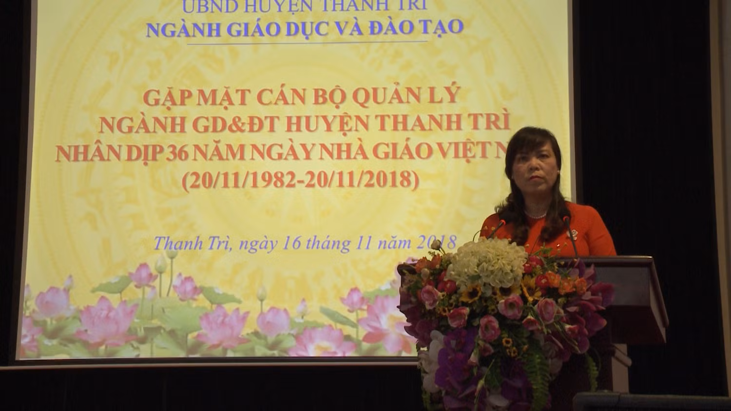 Vấn đề phụ huynh bức xúc phản ánh ngành mình quản lý, nhưng thời gian dài bà Nguyễn Thị Tuyết Lê vẫn im lặng. Ảnh: Cổng thông tin huyện Thanh Trì. Vấn đề phụ huynh bức xúc phản ánh ngành mình quản lý, nhưng thời gian dài bà Nguyễn Thị Tuyết Lê vẫn im lặng. Ảnh: Cổng thông tin huyện Thanh Trì.