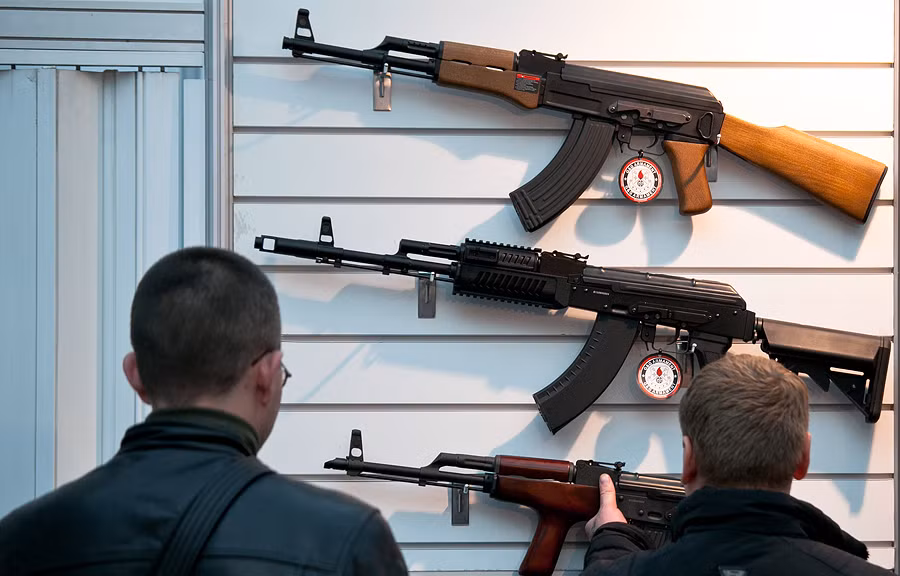 Các sản phẩm được trưng bày tại triển lãm quốc tế ARMS & Hunting 2012.