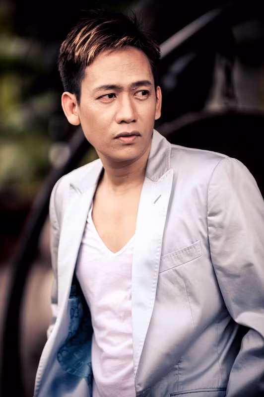 Sau một thời gian im ắng, Duy Mạnh lại tung ra sản phẩm mới của mình, mang chủ đề Kẻ thất tình.