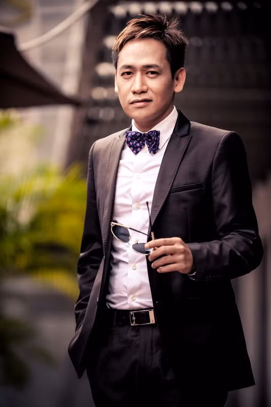 Có rất nhiều cảnh lãng mạn tại bờ biển cho đến cảnh tạo tuyết giả đều được đầu tư kỹ lượng. Không chỉ thế, Duy mạnh trở lại một sở trường khác của mình đã từ lâu không dùng đến.