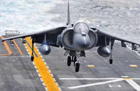Chiến đấu cơ Harrier II trong biên chế Thủy quân lục chiến Mỹ.