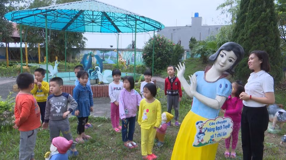 Thầy Trần Thái Sơn mê nghiên cứu khoa học, khởi nghiệp ảnh 2 Thầy Trần Thái Sơn mê nghiên cứu khoa học, khởi nghiệp ảnh 2
