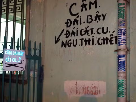 Cảnh báo mang tính đe dọa.