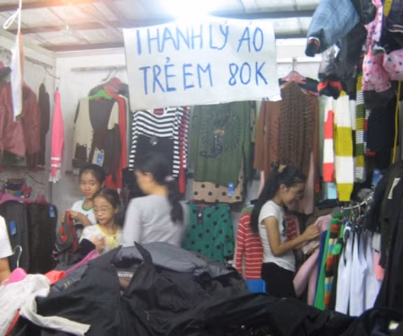Thanh lý giá rẻ. Thanh lý giá rẻ.