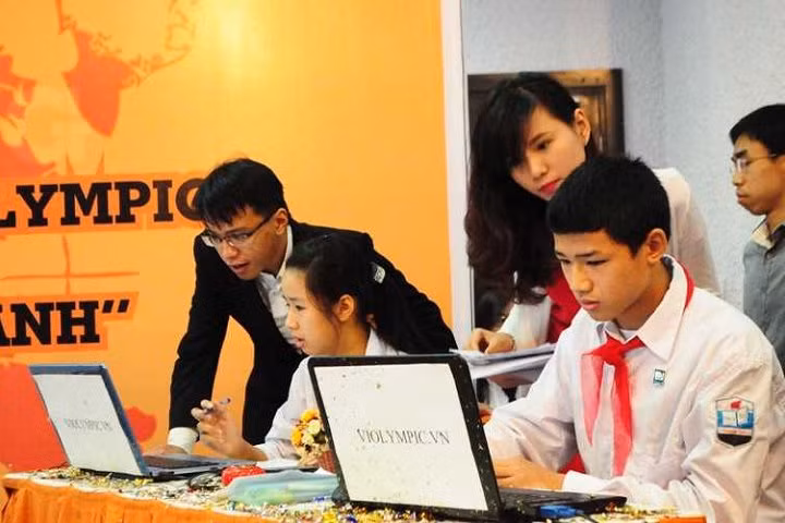 Tuyển sinh trực tuyến chỉ phù hợp với trường công, không nên ép trường tư ảnh 3 Tuyển sinh trực tuyến chỉ phù hợp với trường công, không nên ép trường tư ảnh 3