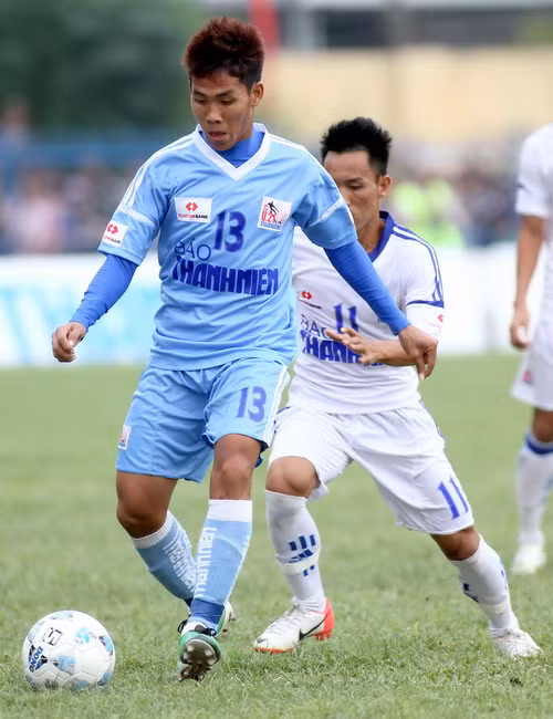 U21 Khánh Hòa là đội chơi tốt hơn trong hiệp thi đấu thứ nhất...