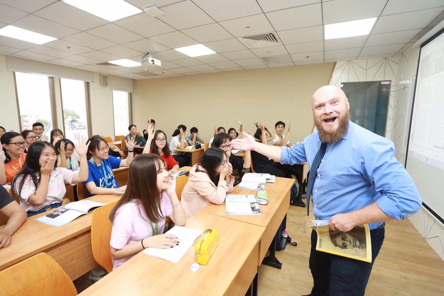 Sinh viên chương trình liên kết Trường Đại học Quốc tế Thành phố Hồ Chí Minh. Ảnh: NTCC. Sinh viên chương trình liên kết Trường Đại học Quốc tế Thành phố Hồ Chí Minh. Ảnh: NTCC.
