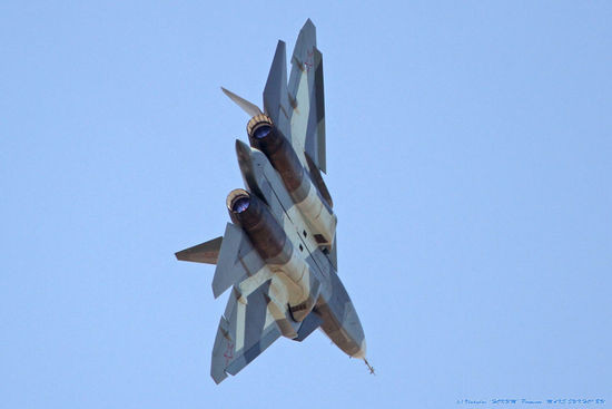 T-50 sẽ là đối thủ của F-22 của quân đội Mỹ T-50 sẽ là đối thủ của F-22 của quân đội Mỹ