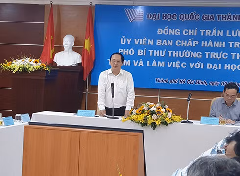 Phó Giáo sư Huỳnh Thành Đạt – Giám đốc Đại học Quốc gia Thành phố Hồ Chí Minh (ảnh: P.L) Phó Giáo sư Huỳnh Thành Đạt – Giám đốc Đại học Quốc gia Thành phố Hồ Chí Minh (ảnh: P.L)