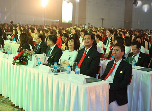 Hiệu trưởng khối các trường Đại học thuộc NHG tham dự hội nghị (ảnh: NHG) Hiệu trưởng khối các trường Đại học thuộc NHG tham dự hội nghị (ảnh: NHG)