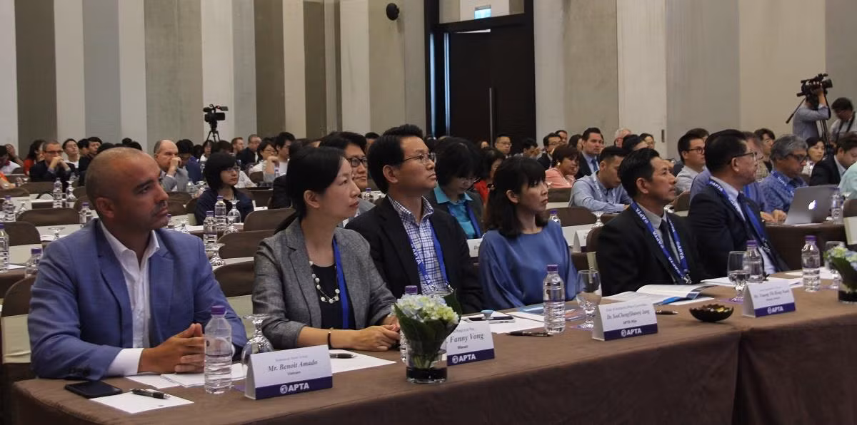 Hơn 200 chuyên gia quốc tế đến từ 25 nước chia sẻ về phát triển du lịch. Ảnh: TT
