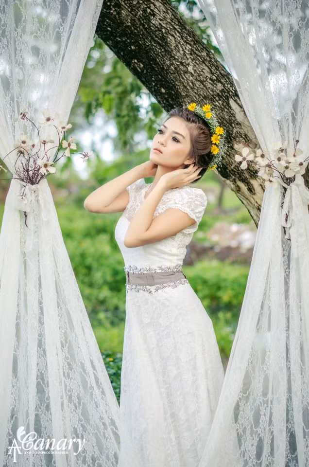 Hot girl Lilly Luta nhận được rất nhiều sự mến mộ từ cộng đồng mạng. Xem thêm: Cơn sốt 'thiên sứ 9X': chân dài nuột nà, da trắng ngần
