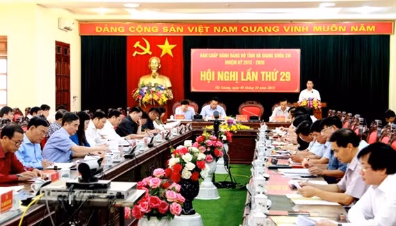 Cú thoát hiểm ngoạn mục của nhiều phụ huynh có con được nâng điểm ở Hà Giang! ảnh 2