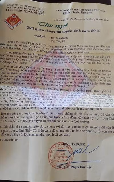 Thư ngỏ giới thiệu tuyển sinh của trường Lý Tự Trọng, do ông Lộc ký cũng ghi rõ NGUT - TS (Ảnh: P.L) Thư ngỏ giới thiệu tuyển sinh của trường Lý Tự Trọng, do ông Lộc ký cũng ghi rõ NGUT - TS (Ảnh: P.L)