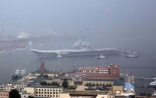 Tàu sân bay Varyag Trung Quốc chạy thử lần đầu tiên.