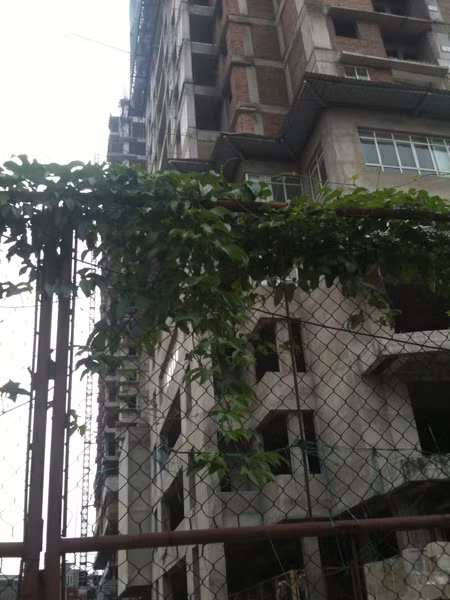 Đến thời điểm hiện tại, chung cư 52 Lĩnh Nam vẫn không có dấu hiệu thi công.