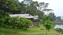 Khu nghỉ dưỡng không phép Le Mont Ba Vi Resort &amp; Spa trên núi Ba Vì
