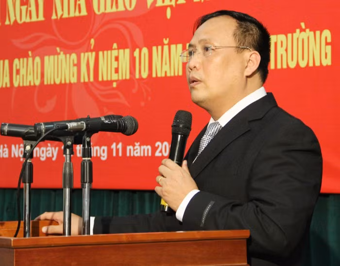 Giáo sư, Tiến sĩ Khoa học Nguyễn Đình Đức – Đại học Quốc gia Hà Nội (Ảnh: VNU) Giáo sư, Tiến sĩ Khoa học Nguyễn Đình Đức – Đại học Quốc gia Hà Nội (Ảnh: VNU)