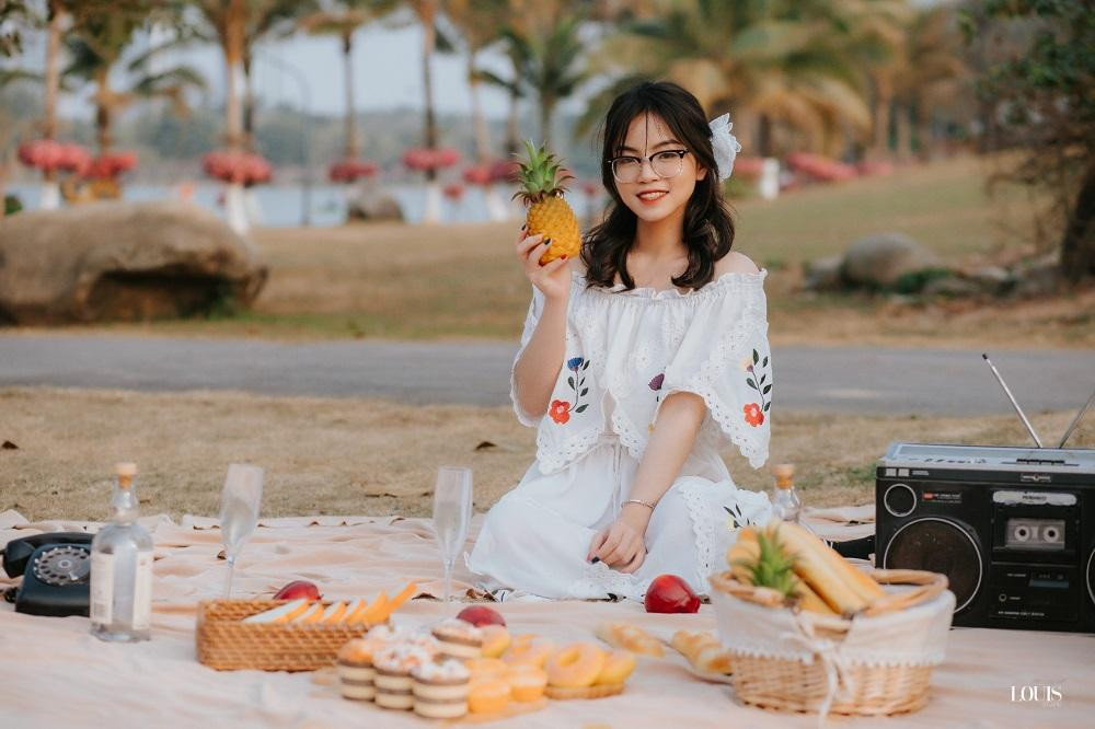 Nữ sinh Tạ Hoàng Trang đạt nhiều học bổng toàn phần của trường đại học quốc tế. (Ảnh: Nhân vật cung cấp).