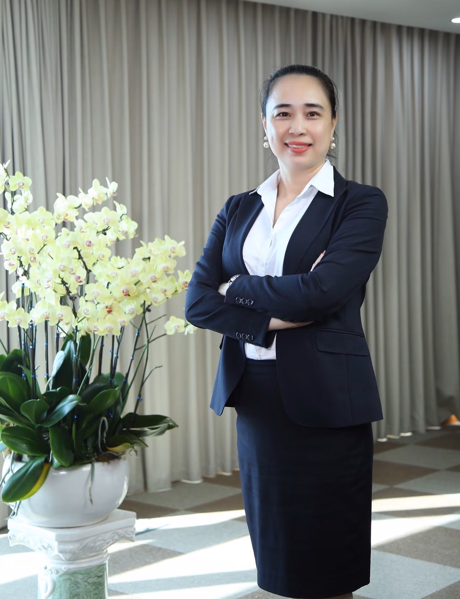 Bà Đỗ Nguyệt Ánh - Chủ tịch Hội đồng thành viên EVNNPC Bà Đỗ Nguyệt Ánh - Chủ tịch Hội đồng thành viên EVNNPC