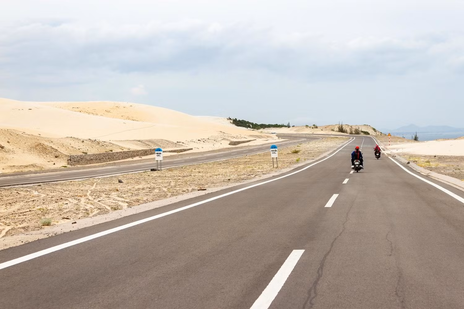 Khi cao tốc và sân bay đều hình thành, bất động sản Phan Thiết (Bình Thuận) được kỳ vọng bứt tốc mạnh mẽ, tương tự Quảng Ninh của miền Bắc Khi cao tốc và sân bay đều hình thành, bất động sản Phan Thiết (Bình Thuận) được kỳ vọng bứt tốc mạnh mẽ, tương tự Quảng Ninh của miền Bắc