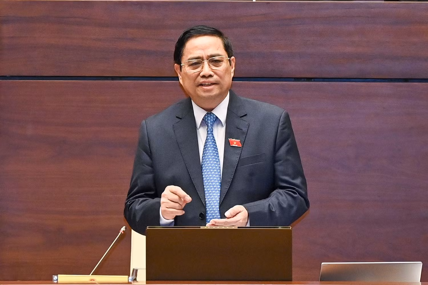 Thủ tướng Phạm Minh Chính: Xây dựng chiến lược, quy hoạch phát triển hạ tầng phù hợp, nhất là quy hoạch hạ tầng gắn với quy hoạch, phát triển kinh tế xã hội, chủ trương đường lối chính sách của Đảng tại Đại hội XIII. Ảnh VGP/Nhật Bắc Thủ tướng Phạm Minh Chính: Xây dựng chiến lược, quy hoạch phát triển hạ tầng phù hợp, nhất là quy hoạch hạ tầng gắn với quy hoạch, phát triển kinh tế xã hội, chủ trương đường lối chính sách của Đảng tại Đại hội XIII. Ảnh VGP/Nhật Bắc