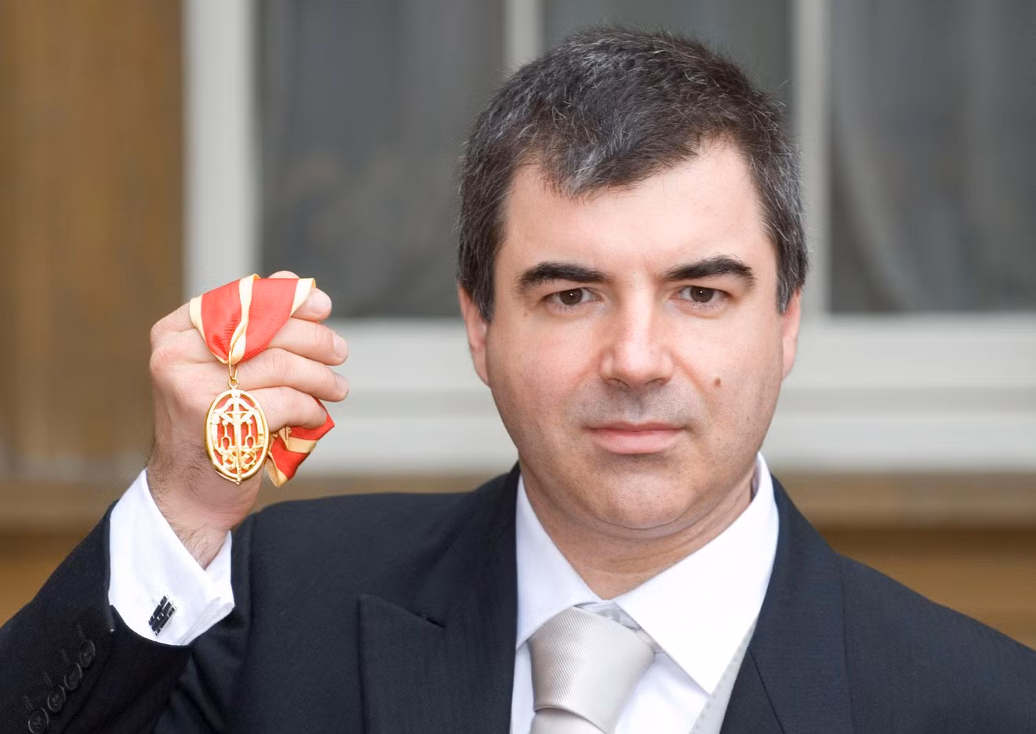 Giáo sư Konstantin Sergeevich Novoselov. Ảnh: Britannica Giáo sư Konstantin Sergeevich Novoselov. Ảnh: Britannica