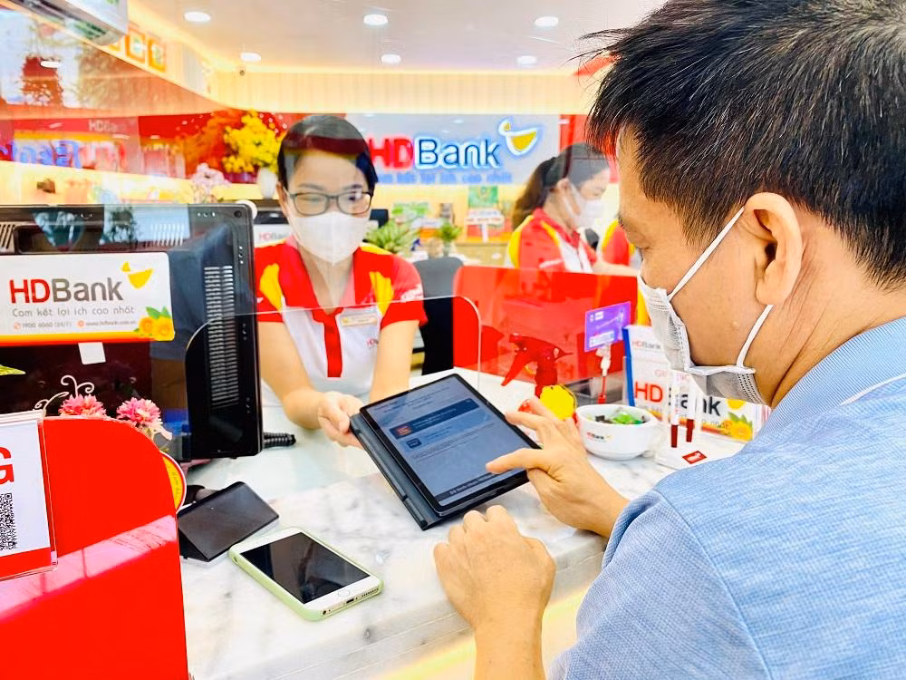 Hành trình số hóa của HDBank đã giúp hàng triệu khách hàng giao dịch tài chính thông suốt