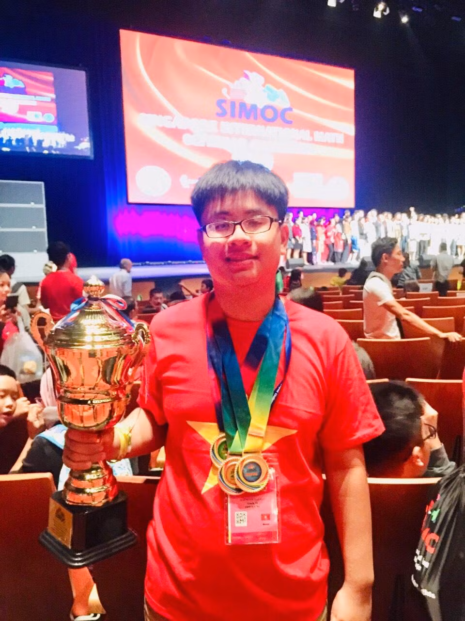 Phan Huỳnh Tuấn Kiệt đạt Cúp vô địch cá nhân SIMOC Singapore 2019. Ảnh: Nhân vật cung cấp