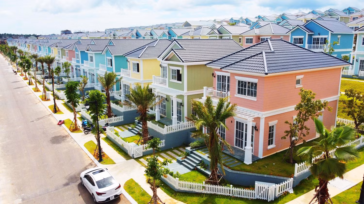 Cư dân phân khu Florida có thể đón năm mới bên cạnh bờ biển mát rượi và trải nghiệm hệ ẩm thực, tiện ích đẳng cấp tại NovaWorld Phan Thiet. (Ảnh thực tế dự án) Cư dân phân khu Florida có thể đón năm mới bên cạnh bờ biển mát rượi và trải nghiệm hệ ẩm thực, tiện ích đẳng cấp tại NovaWorld Phan Thiet. (Ảnh thực tế dự án)