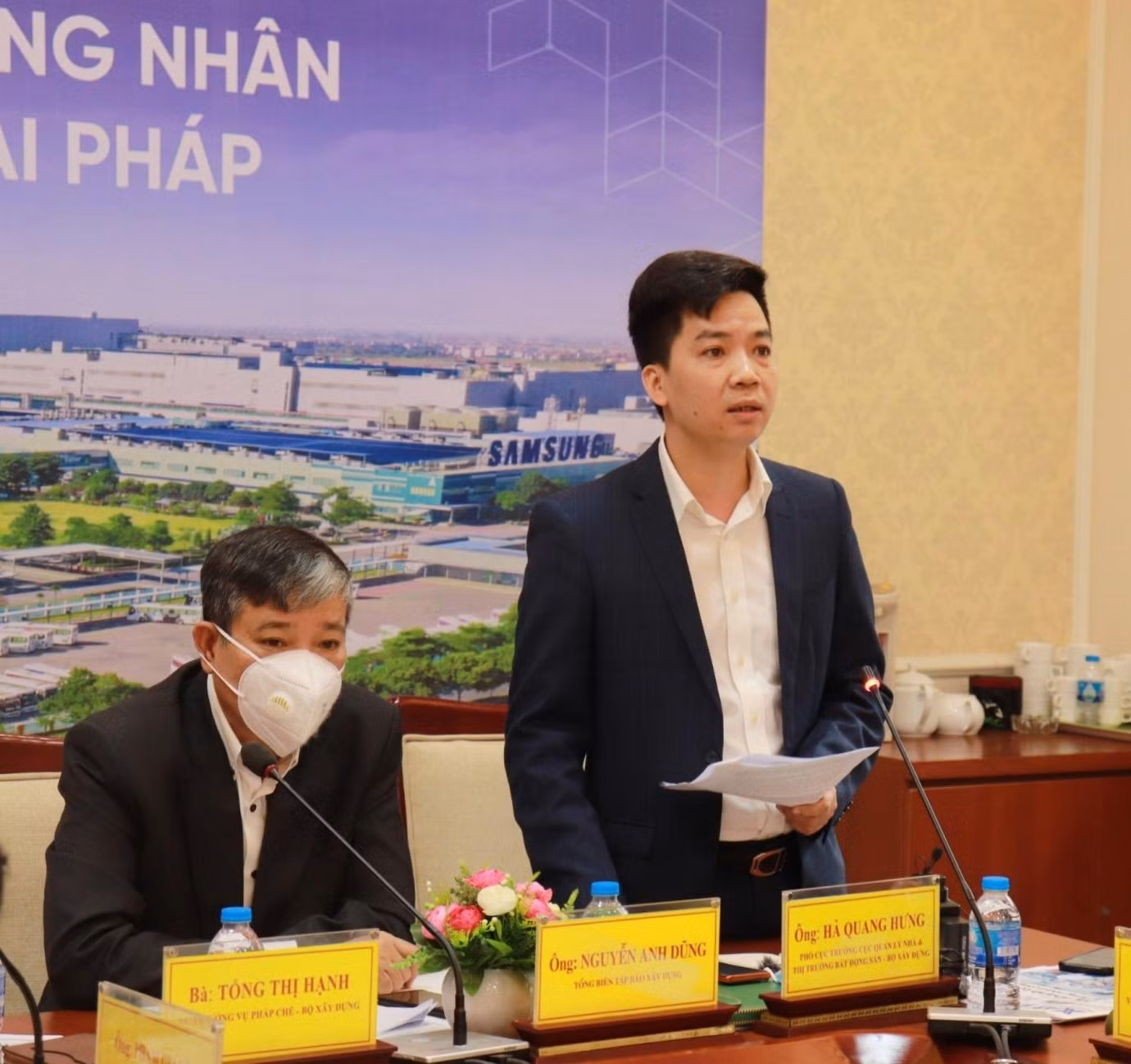 Ông Hà Quang Hưng – Phó Cục trưởng Cục Quản lý nhà và thị trường bất động sản (Bộ Xây dựng). Ảnh: Báo Xây dựng. Ông Hà Quang Hưng – Phó Cục trưởng Cục Quản lý nhà và thị trường bất động sản (Bộ Xây dựng). Ảnh: Báo Xây dựng.