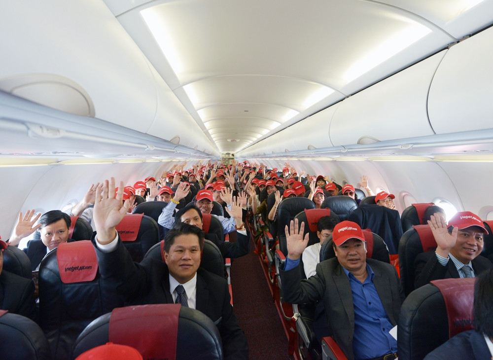 Chào mừng đường bay mới, Vietjet khuyến mại khủng
