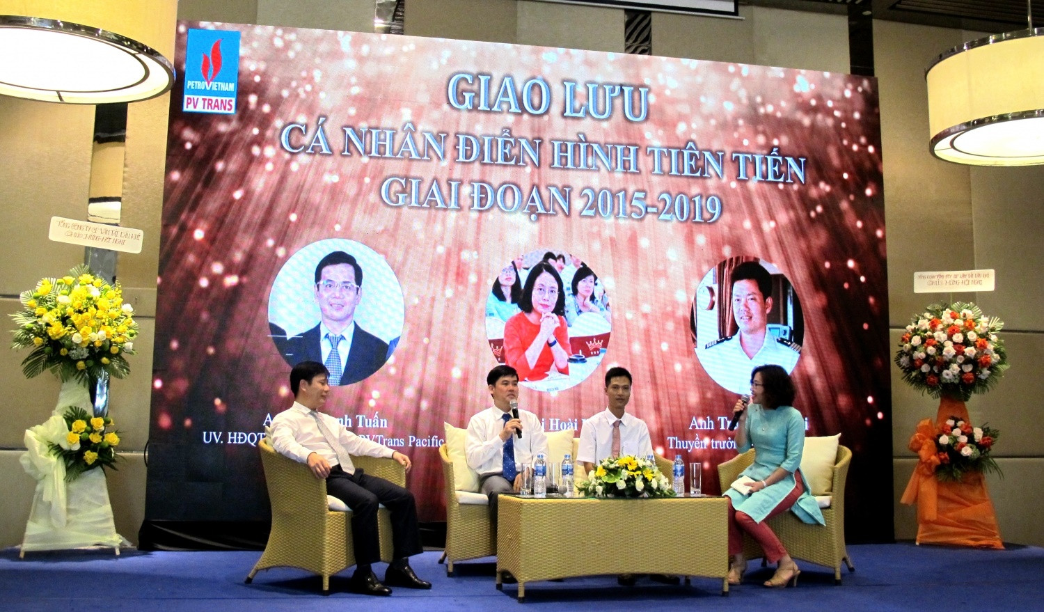 Giao lưu với các điển hình tiên tiến tại PVTrans.