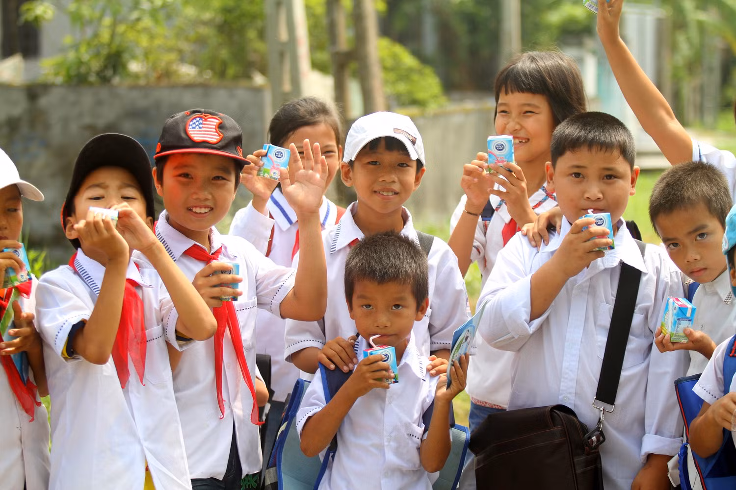 Chương trình mang dinh dưỡng cho trẻ em vùng nông thôn.