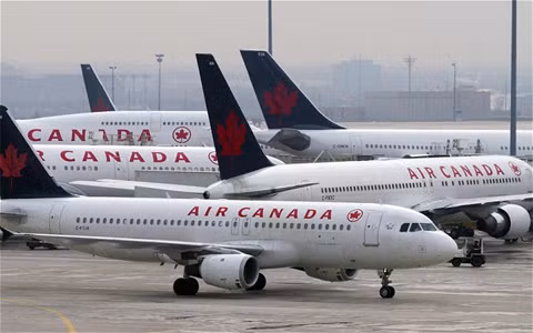 Hãng Air Canada và cơ quan chức năng đang phối hợp điều tra