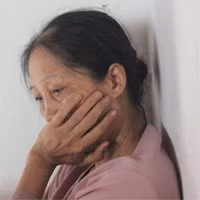 Mẹ của Dân, bà Khảm đau đớn kể lại sự việc