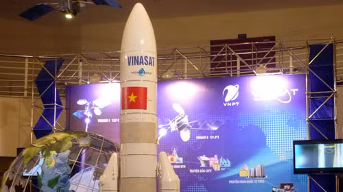 Vệ tinh VINASAT-2 vào quỹ đạo an toàn, Tin tức trong ngày, vinasat-2, vinasat-1, phong ve tinh, ve tinh vinasat-2, quy dao, ve tinh vien thong, bai phong, ten lua ariane 5, bao, tin tuc, tin hot, tin hay