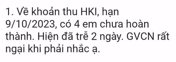 Nộp chậm trễ, phụ huynh nhận được tin nhắn của giáo viên (Ảnh phụ huynh cung cấp) Nộp chậm trễ, phụ huynh nhận được tin nhắn của giáo viên (Ảnh phụ huynh cung cấp)