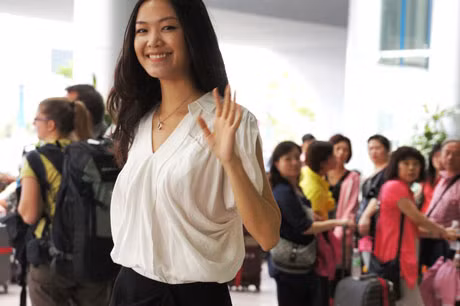 Tham gia Lễ hội pháo hoa Đà Nẵng, đặc biệt là đêm đại nhạc hội từ thiện Lung linh sắc Việt lần thứ 2, Hoa hậu Thùy Dung từ Sài Gòn về quê sớm để chuẩn bị chương trình. Tham gia Lễ hội pháo hoa Đà Nẵng, đặc biệt là đêm đại nhạc hội từ thiện Lung linh sắc Việt lần thứ 2, Hoa hậu Thùy Dung từ Sài Gòn về quê sớm để chuẩn bị chương trình.